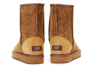 Outlet UGG Classic Short Paisley Stivali 5831 Castagno Italia �C 145 Outlet UGG Classic Short Paisley Stivali 5831 Castagno Italia �C 145